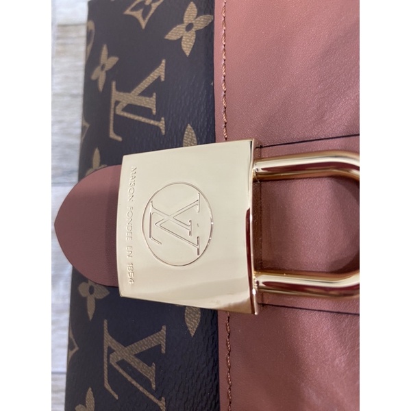 Túi si da thật hiệu LV