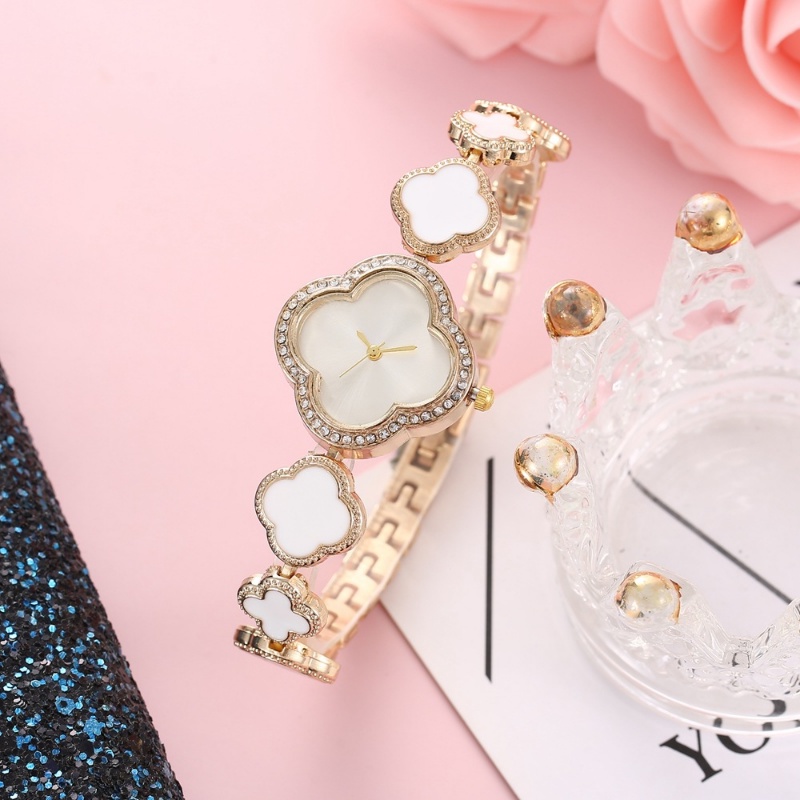 Đồng Hồ Đeo Tay Mặt Hình Trái Tim Đính Đá Thời Trang Cho Nữ