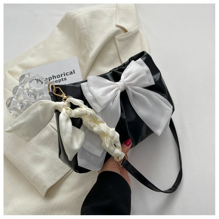 AlphaZ Túi Đeo Vai Xếp Ly Bằng Da PU Phối Dây Xích Thời Trang Phong Cách Hàn Quốc