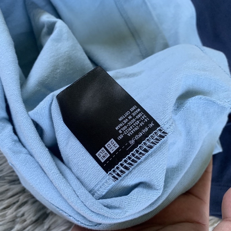 Áo thun tay lỡ uniqlo