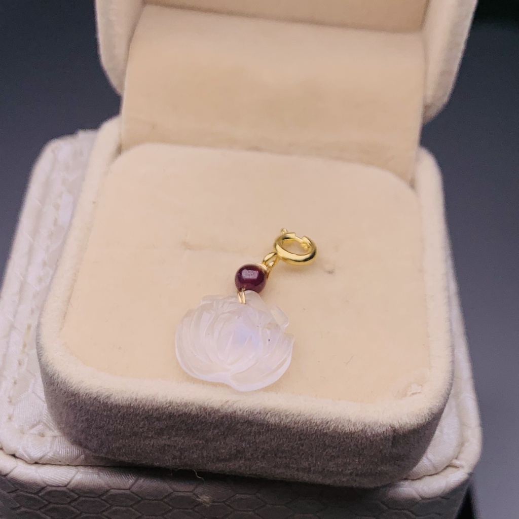 Mặt Sen đá Moonstone Charm