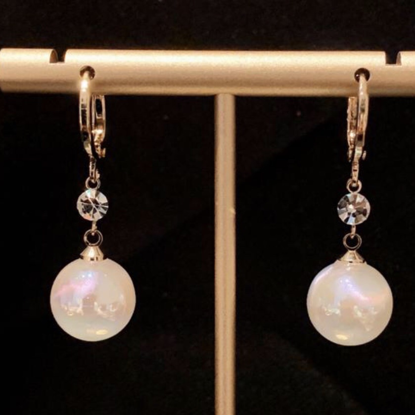 Khuyên Tai Nữ Trang Dáng Dài Tạo Hình Độc Đáo