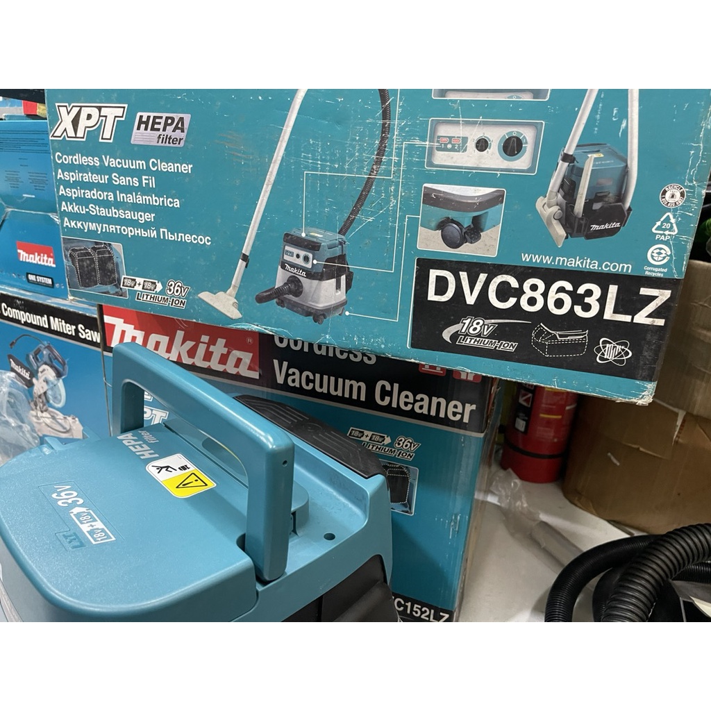 Máy hút bụi dùng pin Makita DVC863LZ