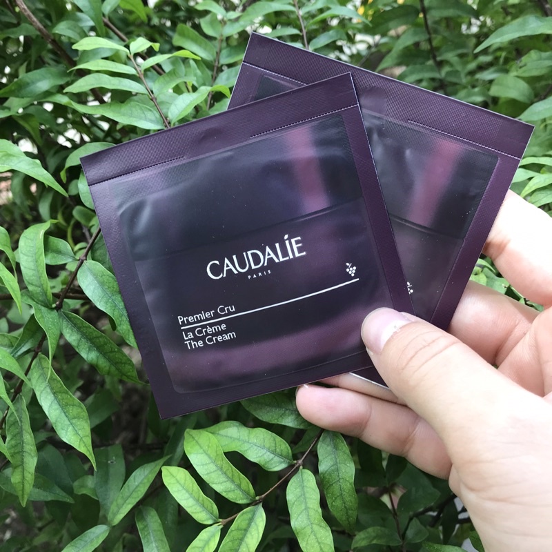 Mẫu thử kem dưỡng dòng c.a.o c.ấp trẻ hoá da  premeir cru Caudalie