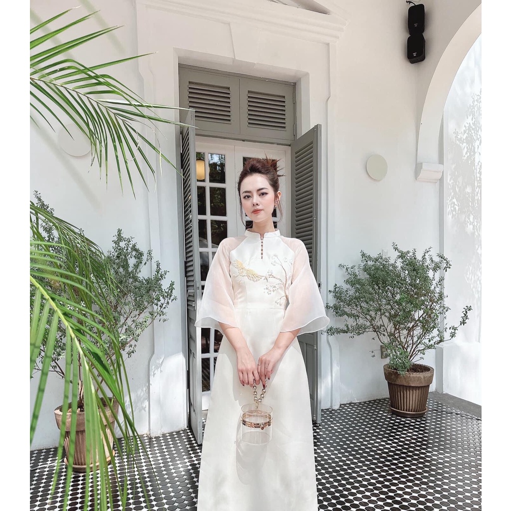 Áo dài cách tân NGỌC NỮ  thiết kế đính kết đơn giản siêu xinh cho các  nành đi ăn cưới , đám hỏi ,...