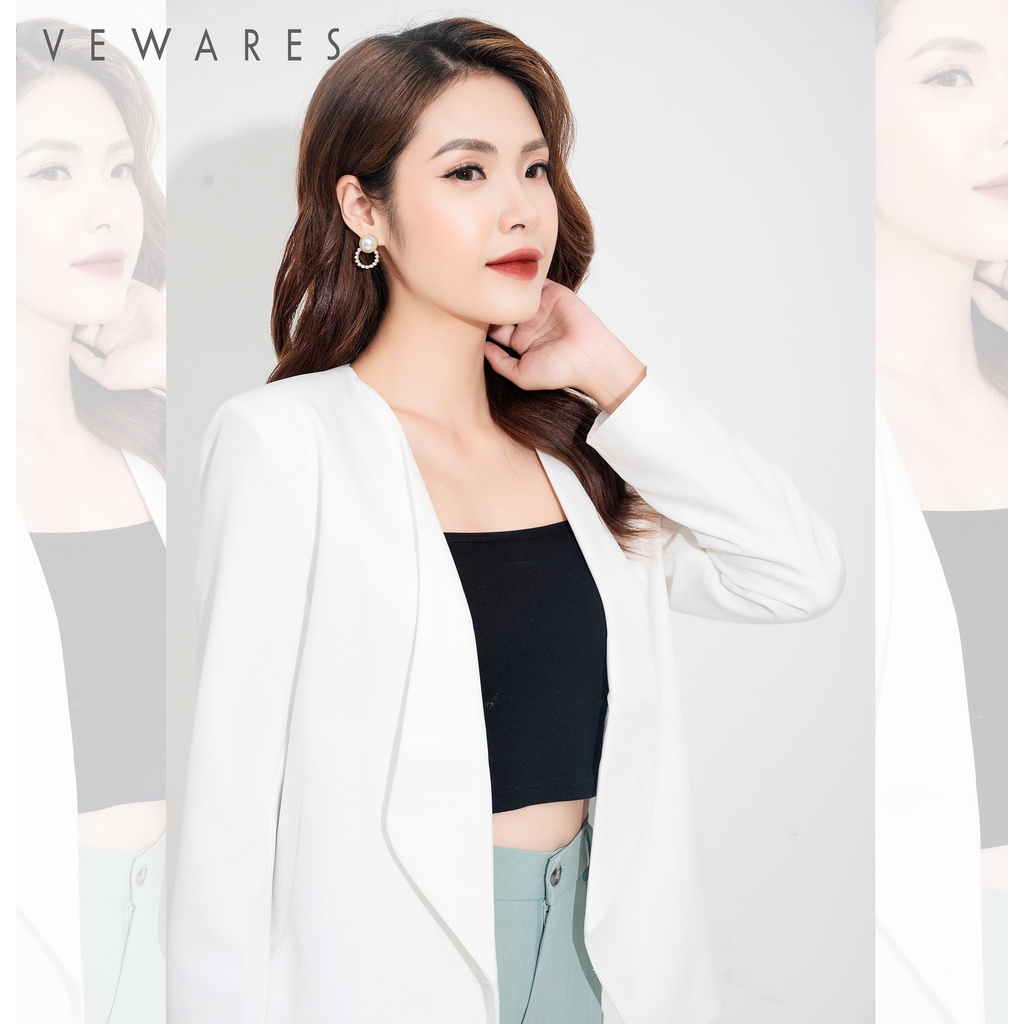 Áo Blazer Nữ EveWares Kiểu Dáng MG Mẫu Mới Năm 2024!