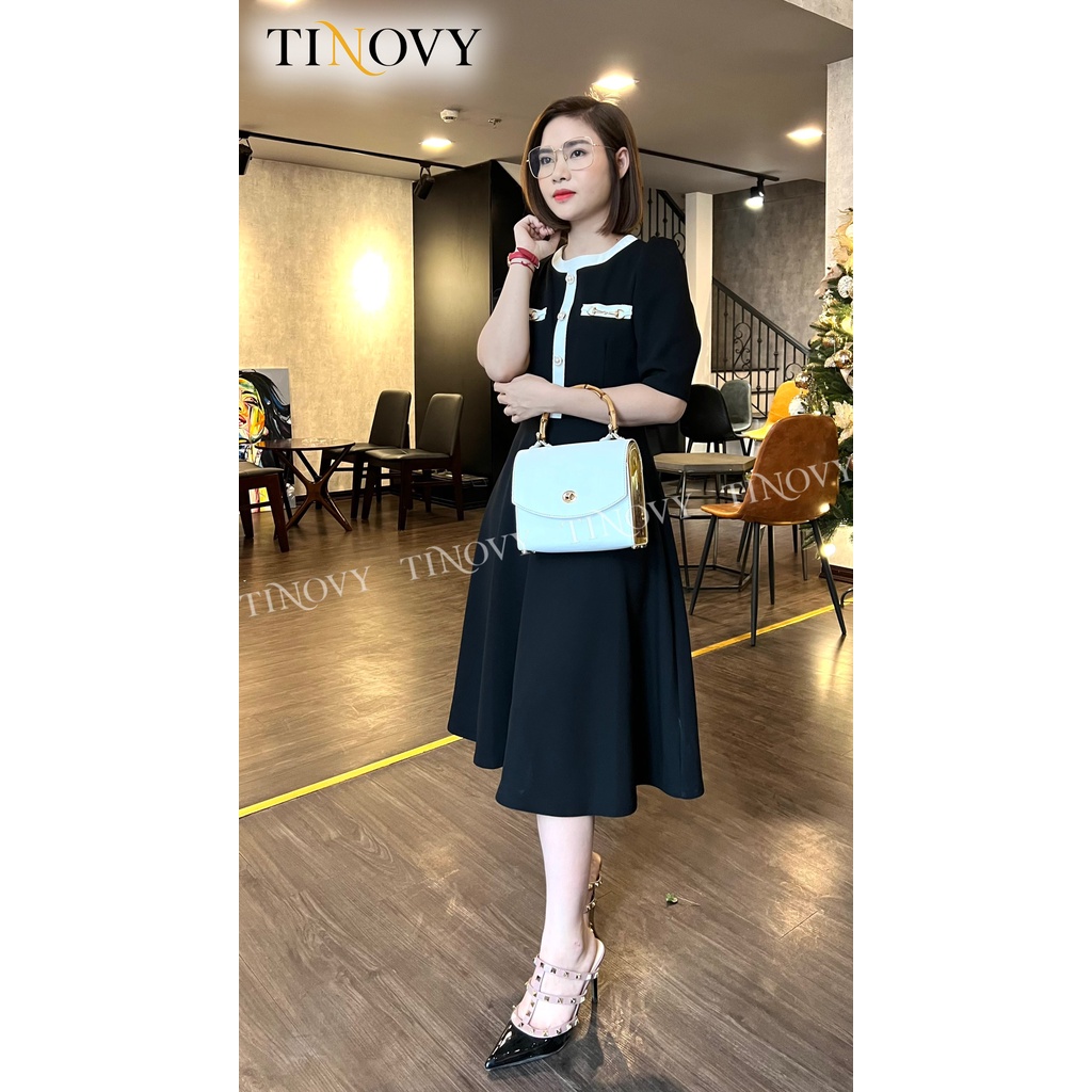 Đầm Xòe Đen Phối Trắng, Tay Lỡ TINOVY D221104