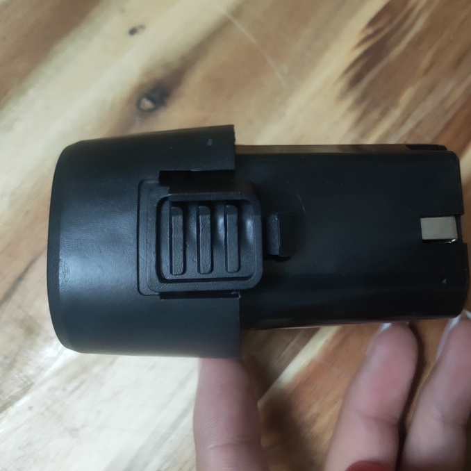 Pin Lithium-Ion cho máy khoan cầm tay 12V, Pin 12V sạc nhanh dùng tốt trong 3-4h