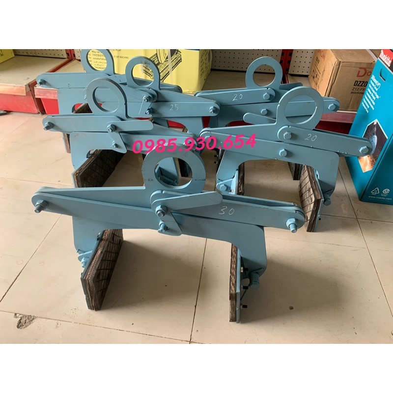 Kẹp Cẩu đá Hàng Gia Công Chế Tạo tại Làng Nghề Đá Ninh Vân Ninh Bình