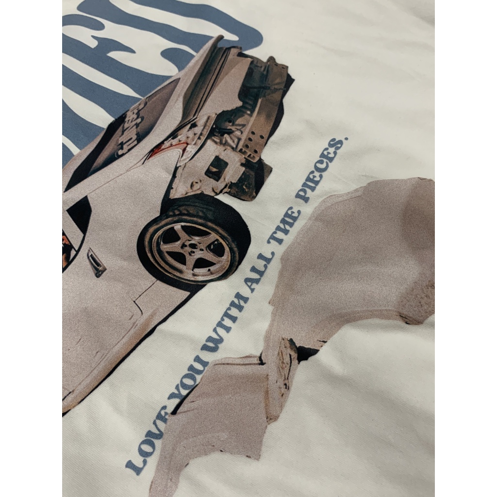 Áo thun tay ngắn vintage graphics " Crash in love " UNk trắng