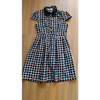 Thanh lý đầm nỉ cổ voan hoa điệu đà size M