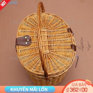 Giỏ xe đạp đan mây phong cách vintage