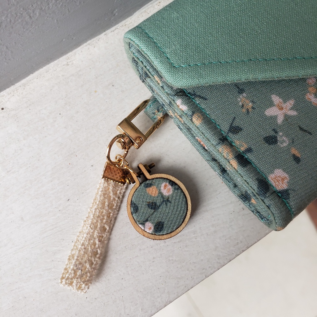 Móc Khóa Handmade Bọc Vải Phong Cách Vintage