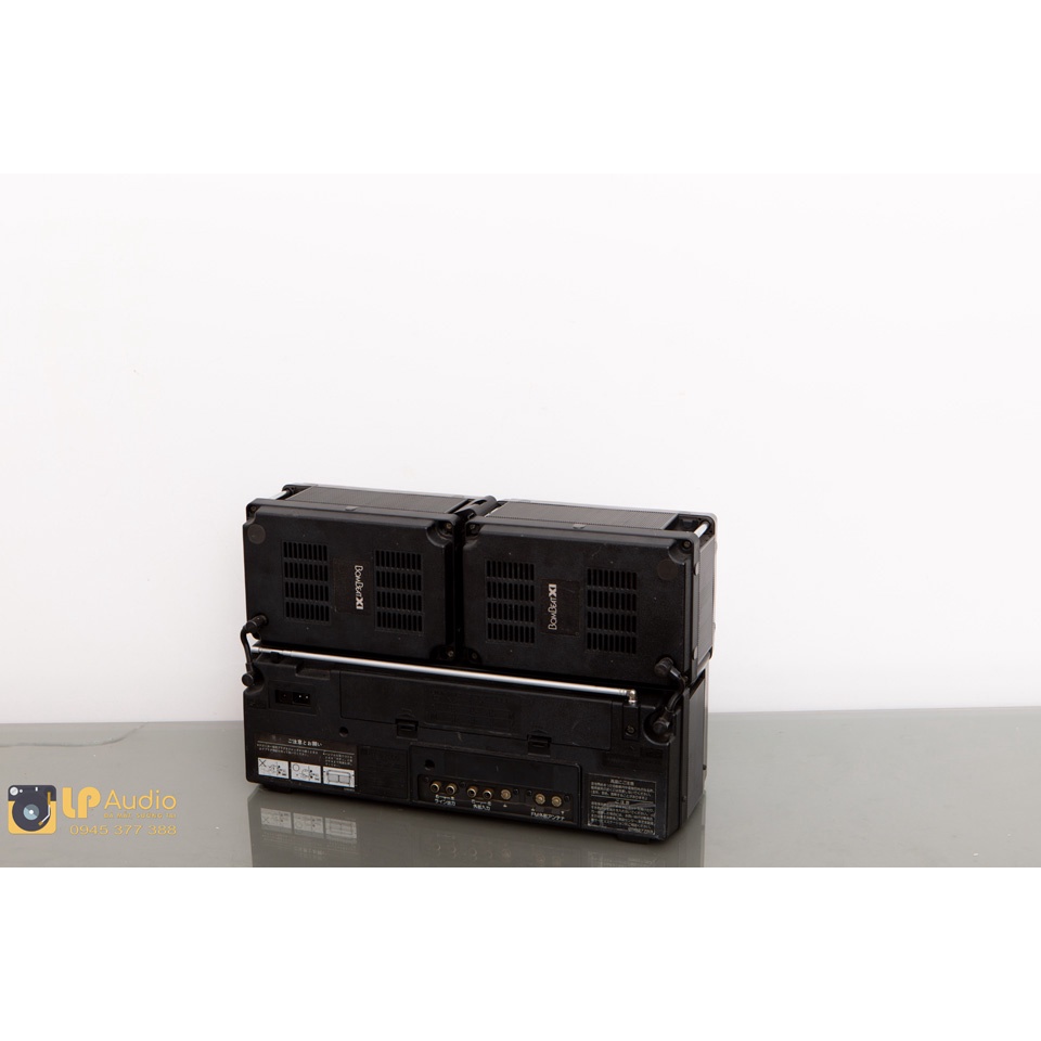 Radio Cassette TOSHIBA 8700