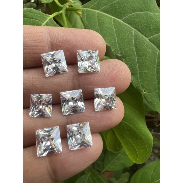 CZ DIAMOND Nga 8x8 MM (2 CÁI) TRẮNG CUBIC ZIRCONIA SQUARE SHAPE 8x8 (2