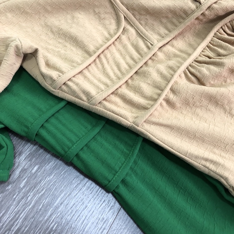 Đầm midi nhấn ngực Mixxo