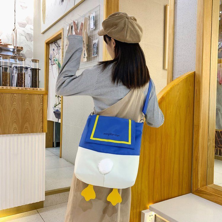 Ba Lô Đi Học Họa Tiết Hoạt Hình Vịt Donald Hai Chiều Dễ Thương Phong Cách Harajuku Cho Nữ