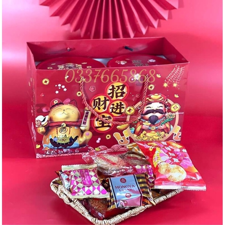 BÁNH MÈO CHIÊU TÀI & THẦN TÀI JINSIBO HỘP THIẾC TRỤ TRÒN 308gr