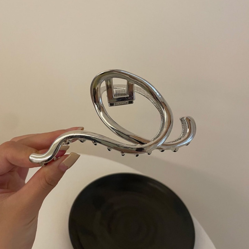 Kẹp Tóc Hình Cá Mập Phong Cách Retro Hàn Quốc