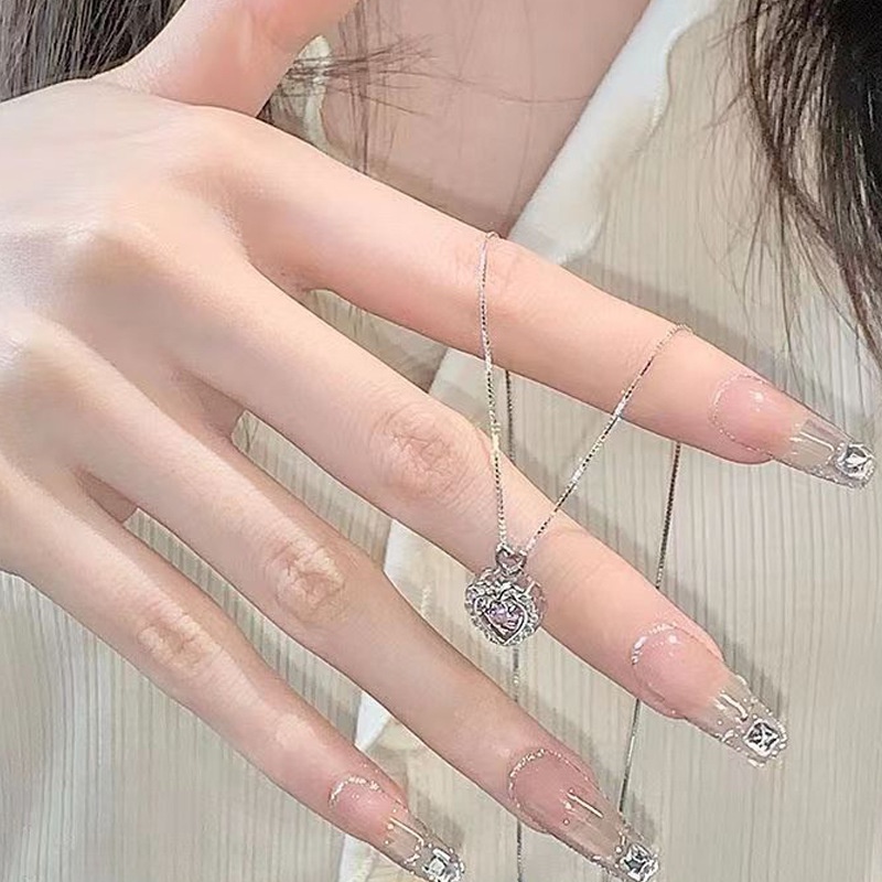 Vòng cổ Mặt Trái Tim Đính Đá Nhân Tạo Thời Trang