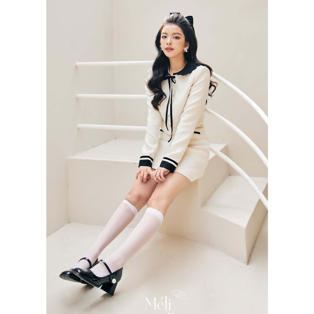 Áo tweed gạo kem cổ lượn sóng viền đen - chân váy tweed - Thiết kế Méli