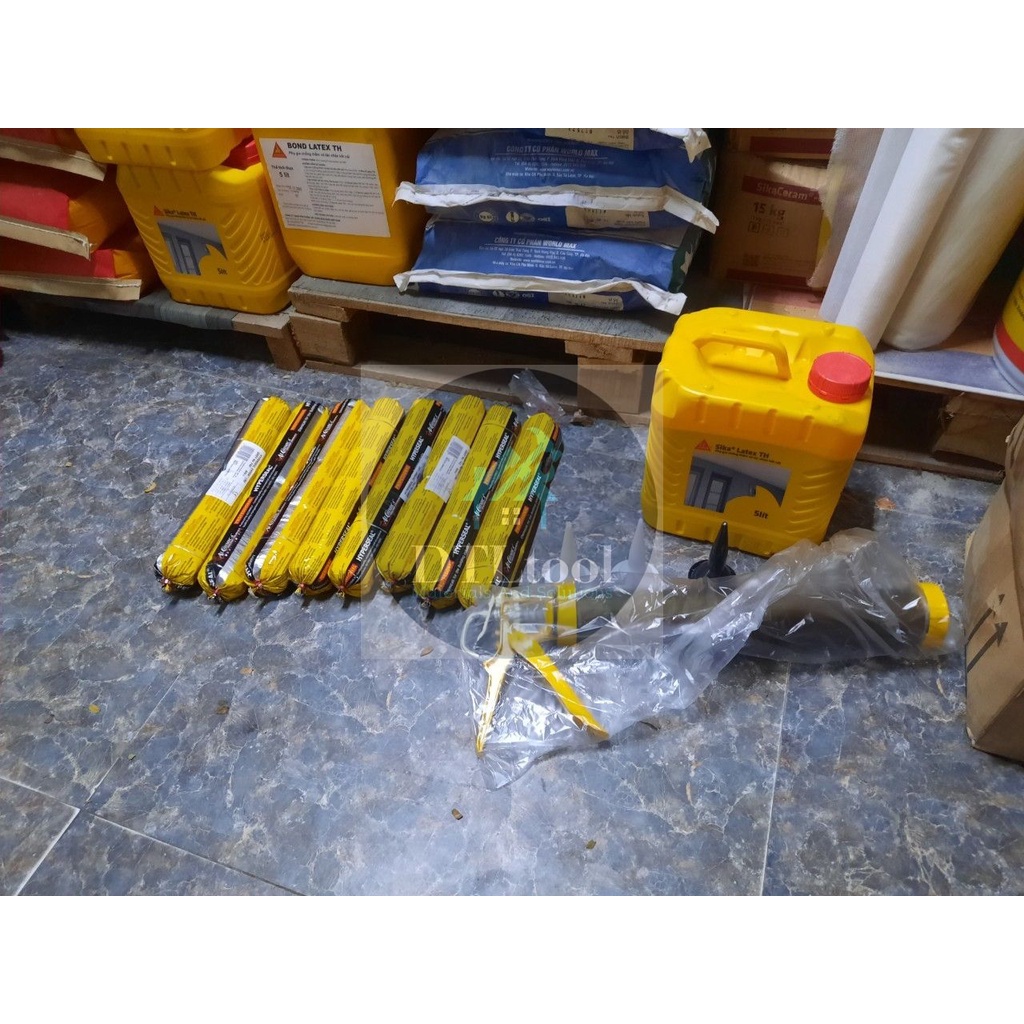 Súng bơm keo Sikaflex. Dụng cụ bơm keo Flex 600ml