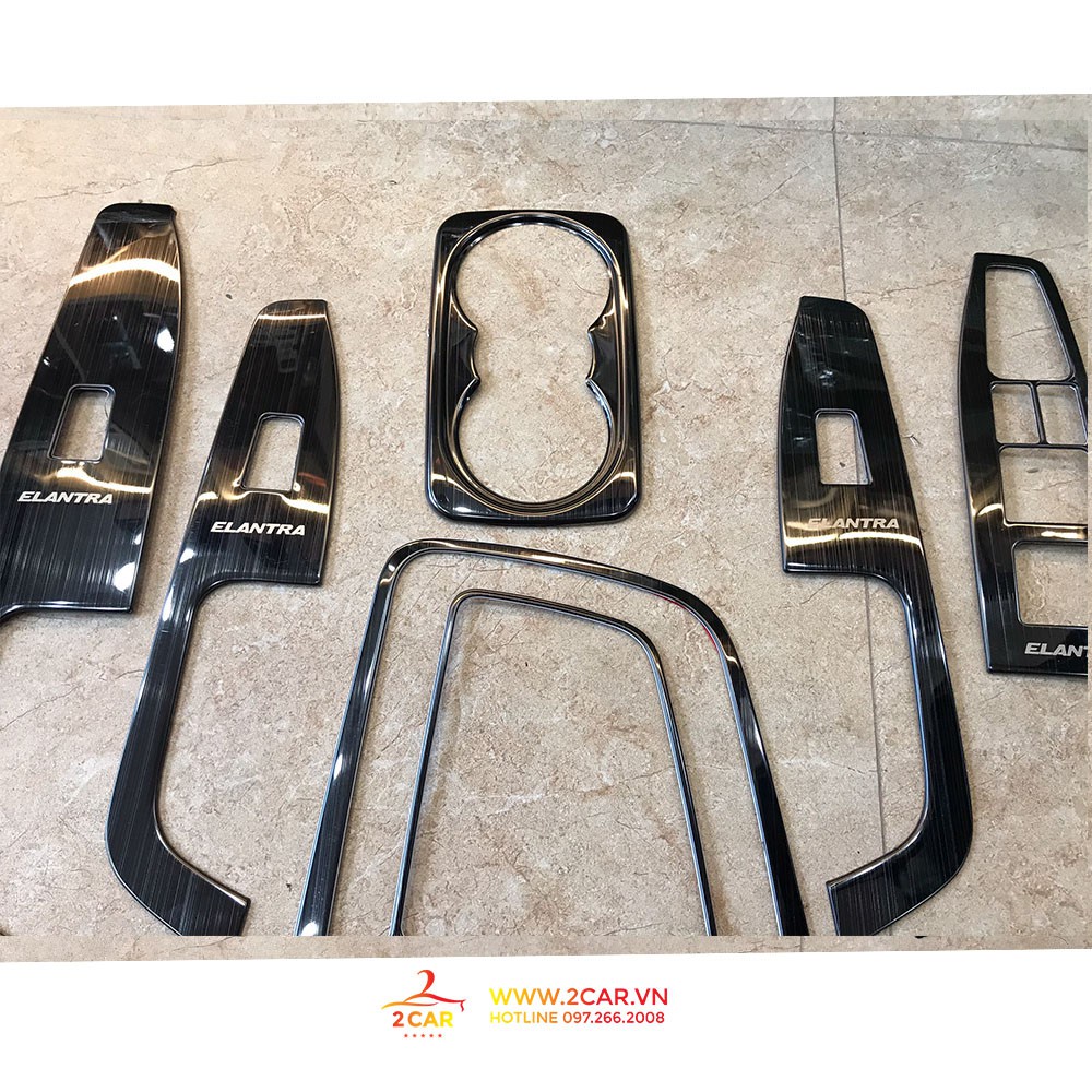 Ốp nội thất xe Huyndai Elantra đời 2016 - 2017- 2018- 2019- 2020- 2021 Mẫu TiTan