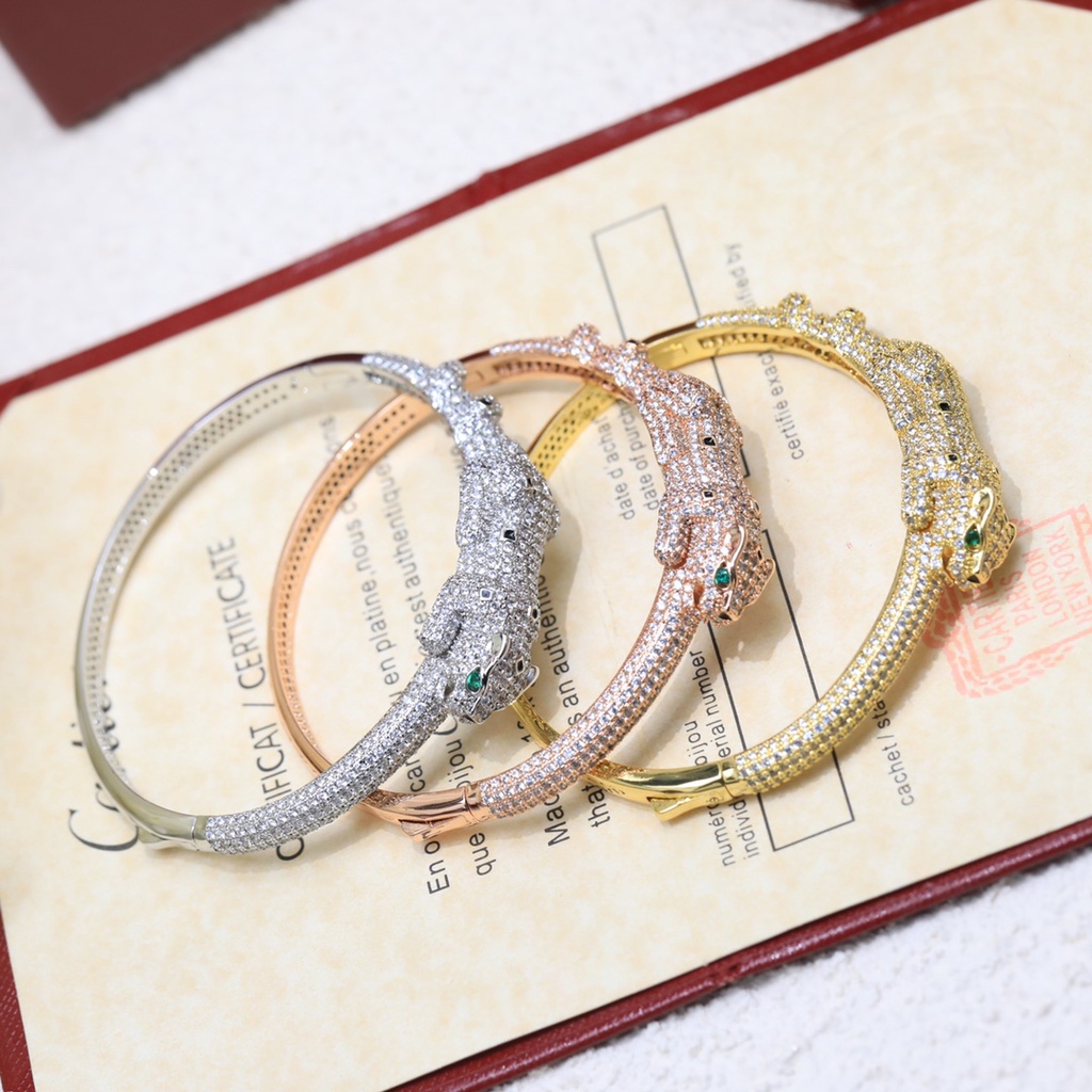 Vòng Tay Mạ Vàng 18K Đính Đá Hình Đầu Báo Cá Tính