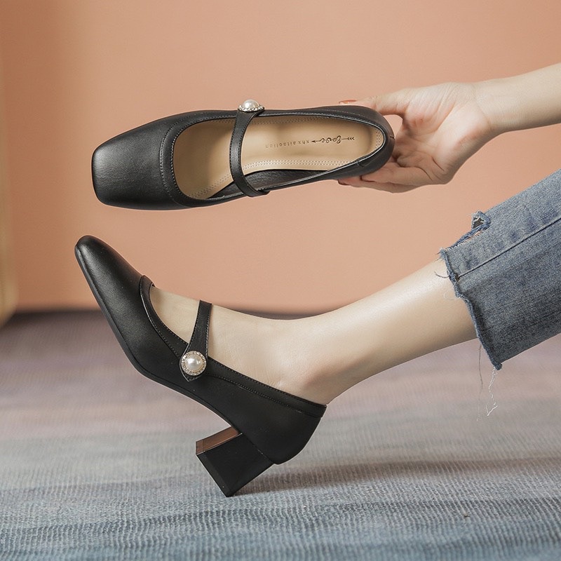 Giầy Quai Ngọc Trắng Đen Full Size 35-39  -  By Anh Dinh Phuong