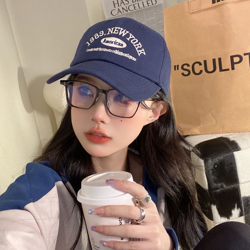 Mũ Lưỡi Trai Thêu Hình Phong Cách Hip hop