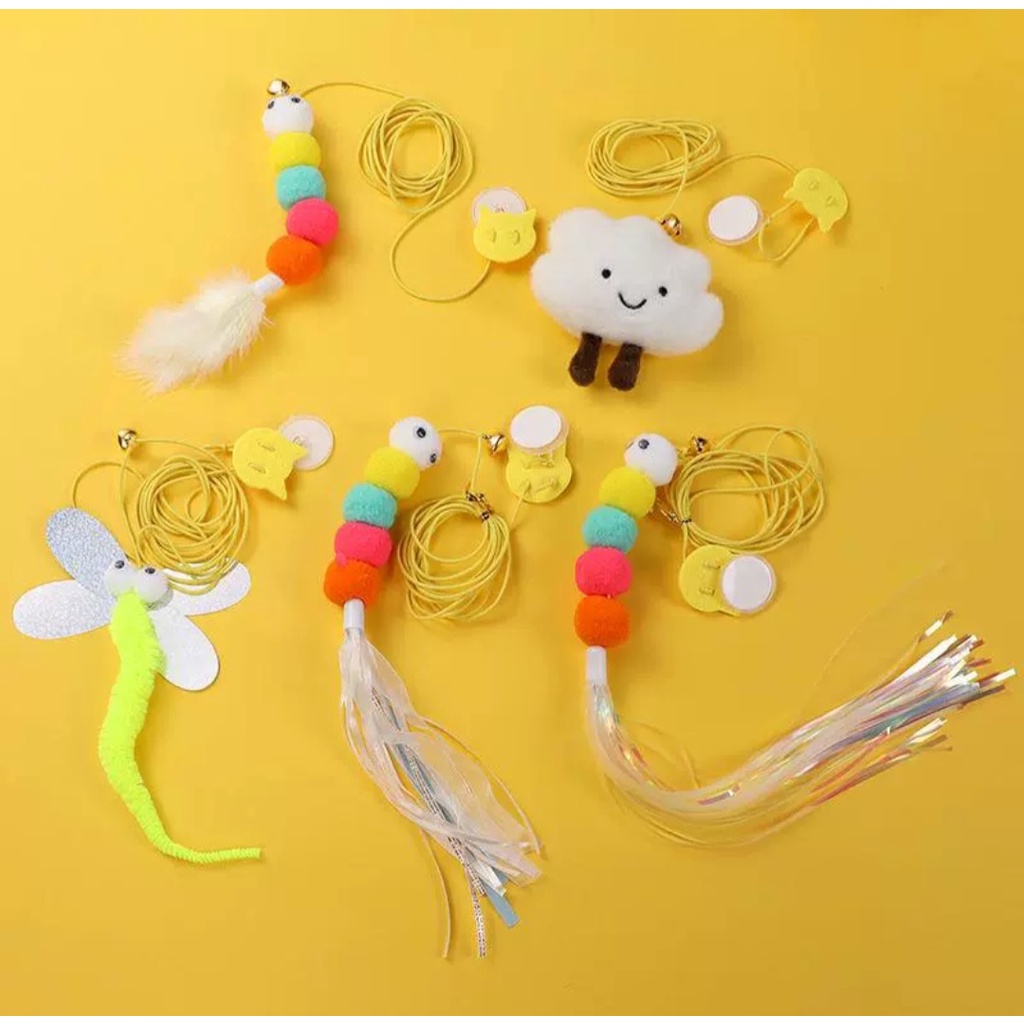 Đồ chơi dây treo gắn tường có chuông cho mèo thư giãn