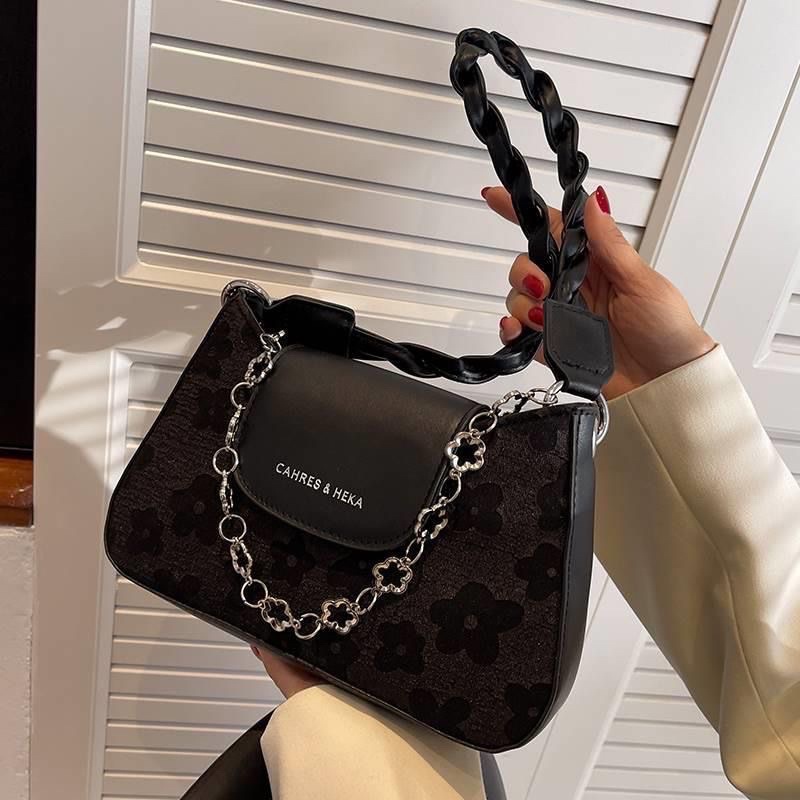 [ Sẵn] Túi Đeo Chéo , Kẹp Nách Phong cách Đơn Giản - Túi Xách Milk Milk | BigBuy360 - bigbuy360.vn