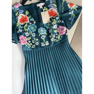 Đầm Ted baker xếp ly 2 màu 🍀🍀🍀