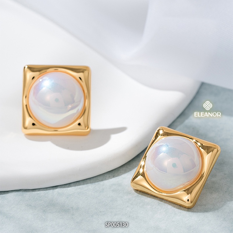 Bông tai nữ Eleanor Accessories hình vuông màu gold đính ngọc trai nhân tạo phụ kiện trang sức 5130