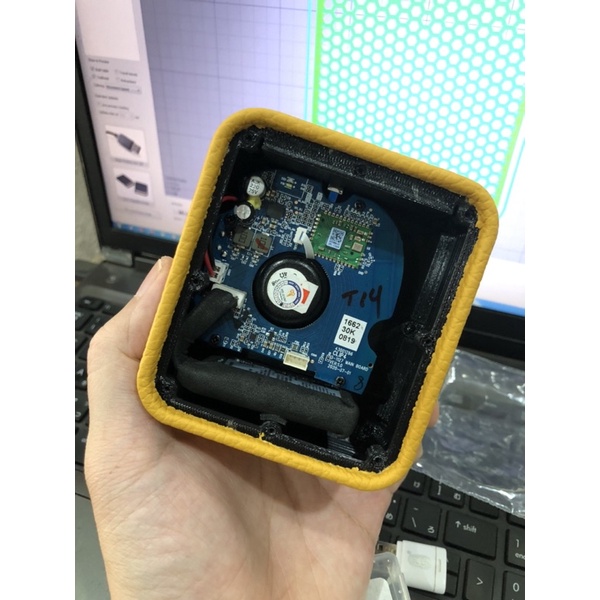 Vỏ loa JBL clip 4 EU phiên bản DIY