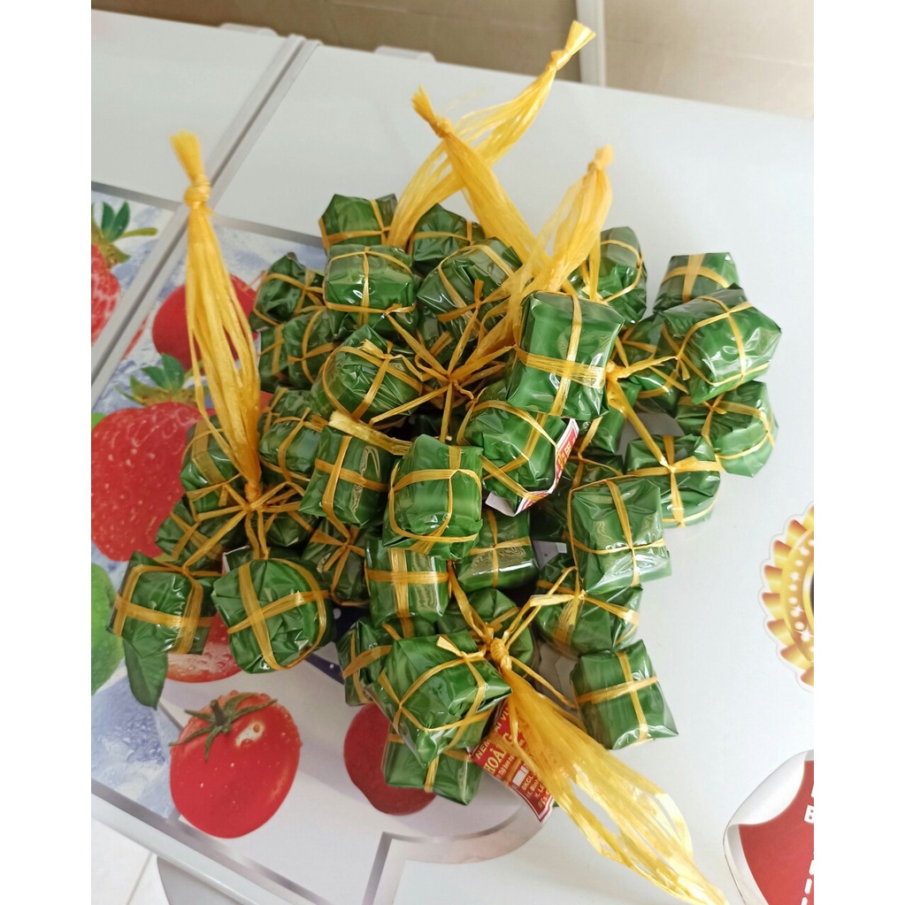 2,7kg Lá chuối giả dùng để gói chả lụa, nem chua, bánh giò