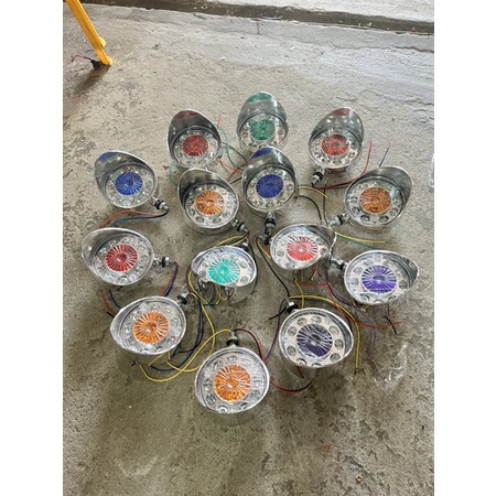 Đèn Nóc thái tâm vàng viền xanh biển 12V-24V (Cái) có video phụ tùng ô tô phụ tùng đèn trang trí Hùng Lỳ