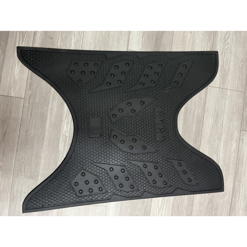 Thảm lót sàn xe điện Gogo loại cao su siêu mềm