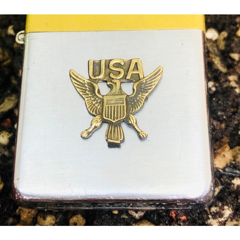 Eblem Chim U.S.A dán Zipo