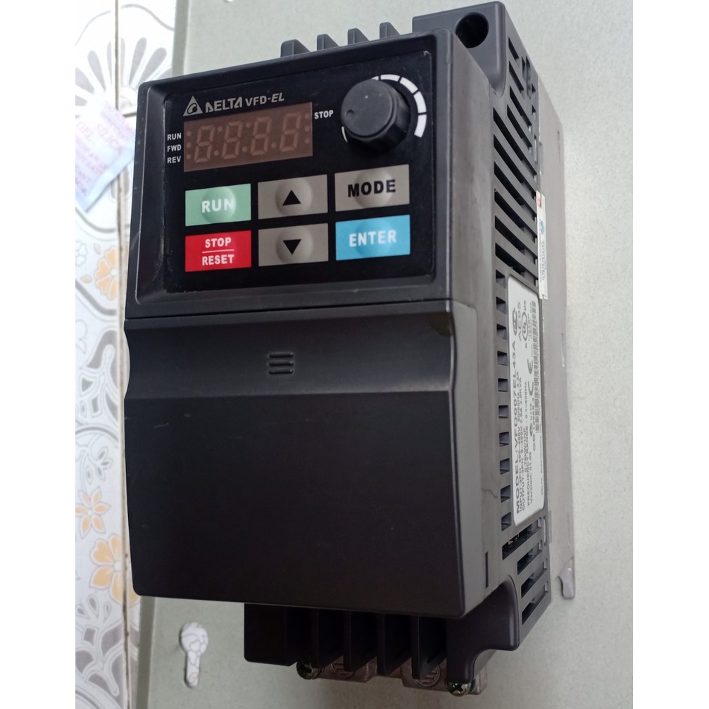 Biến tần Delta VDF037EL43A 3.7Kw-380V