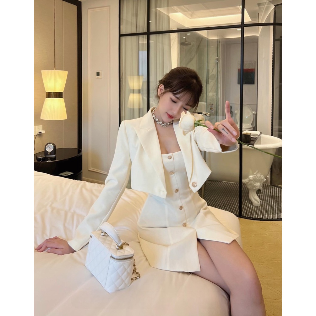 Đầm chữ A hàn quốc, đầm body 2 dây hở lưng siêu đẹp kèm khoác nhẹ nhàng, chất vải bố cao cấp mềm, dày, mát