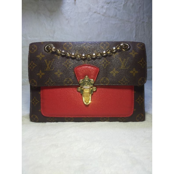 Túi xách si hiệu Louis Vuitton