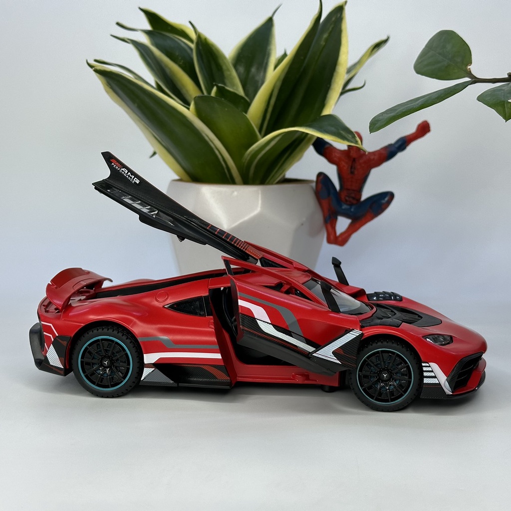 Mô hình xe kim loại Mercedes AMG ONE tỷ lệ 1:24 quái thú đường phố
