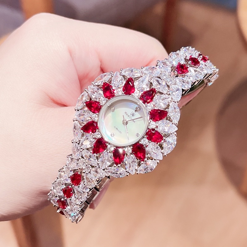 Đồng hồ Royal Crown 2035 mặt tròn hoa tuyết đính đá màu dây kim loại chính hãng