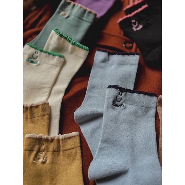 Vớ thun viền bèo smile