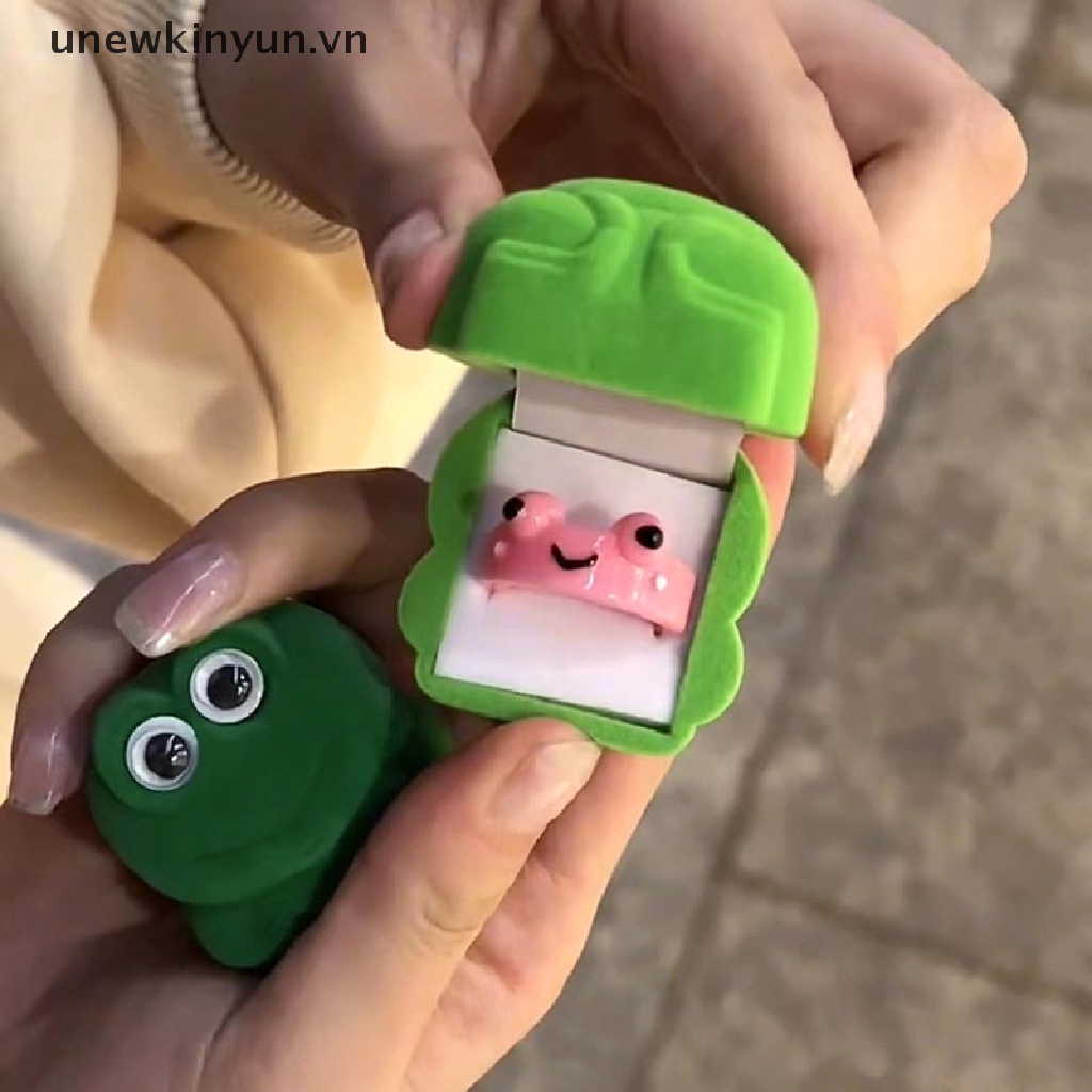 Nhẫn Nhựa Acrylic Hình Chú Ếch Dễ Thương Cho Cặp Đôi