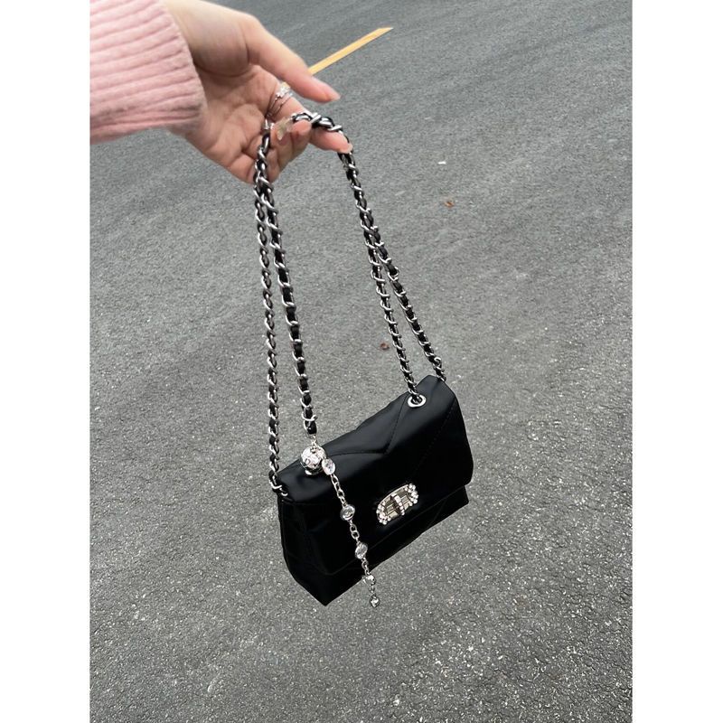 Túi Nữ Đẹp Túi Nhỏ Nữ Mùa Hè 2024 Thời Trang Một Vai Túi Đeo Vai Cao Cấp Hình Thoi Dây Xích Túi