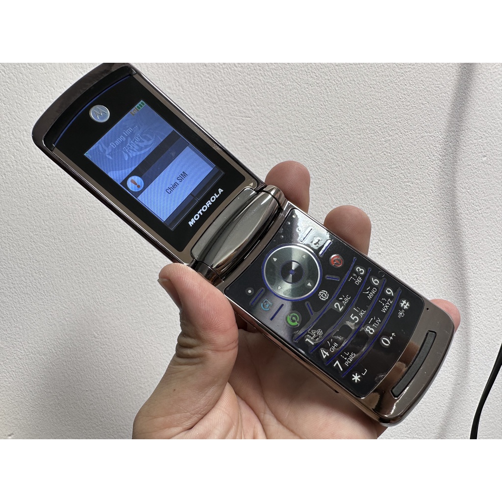 Điện thoại motorola v9