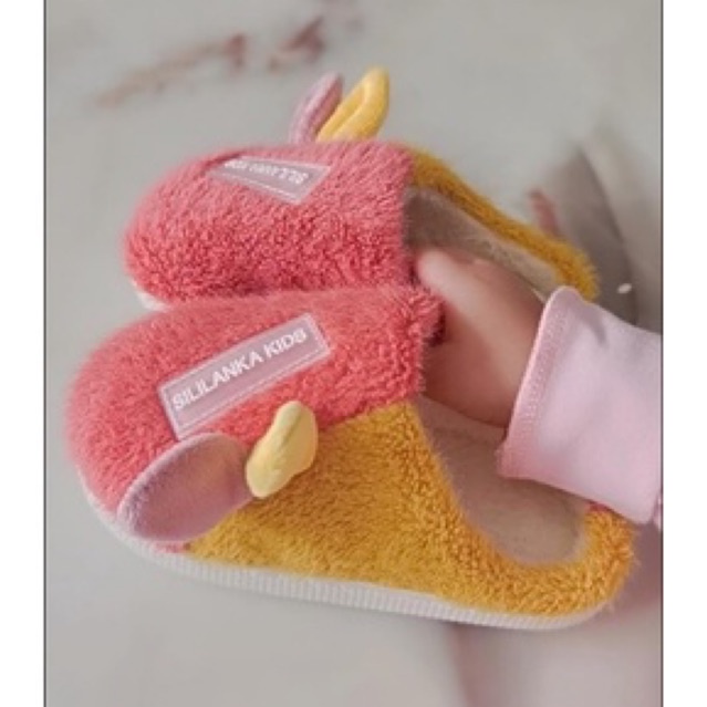 Dép bông đi trong nhà cho bé tai thỏ dễ thương ấm áp