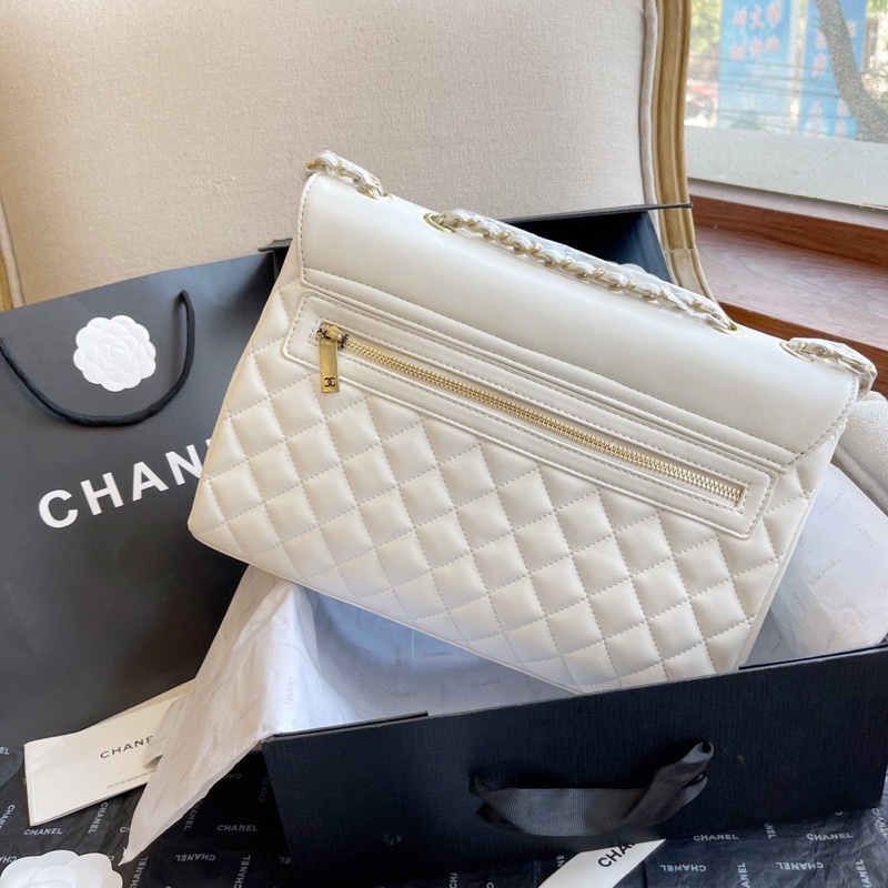 Túi xách công sở da mịn khoá vàng